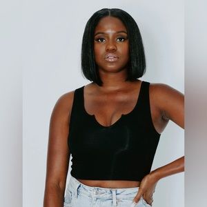 Klassy Network V Cut Brami Crop Black